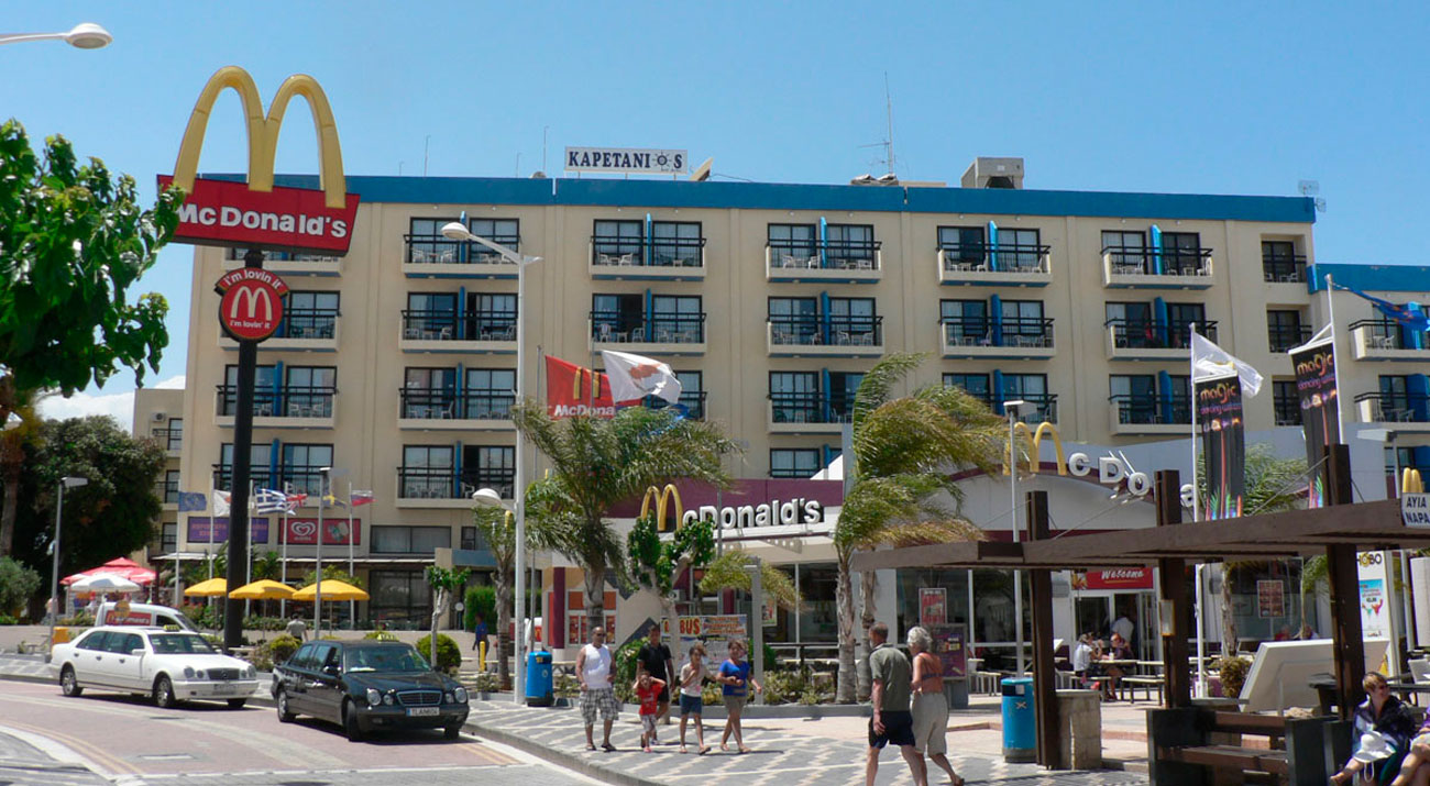 Kapetanios Bay Hotel